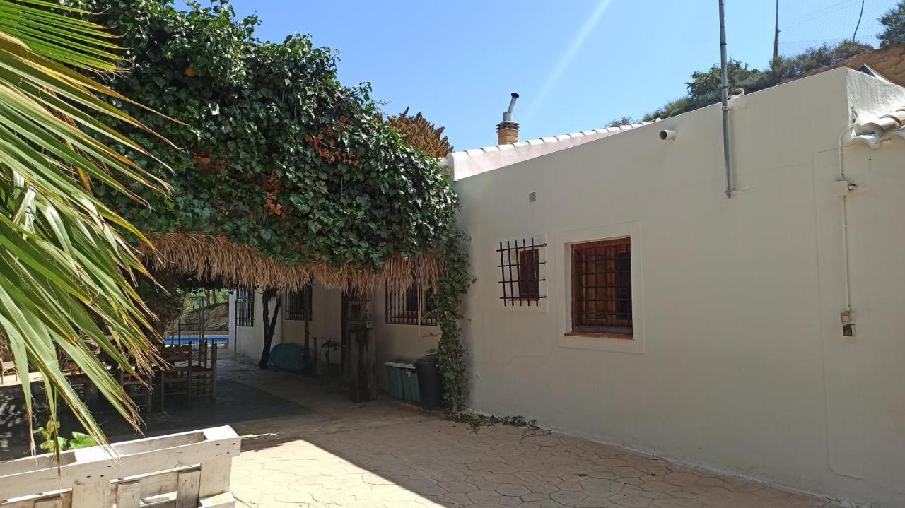 Bakit House - Casa Rural Con Piscina Águilas Exterior foto